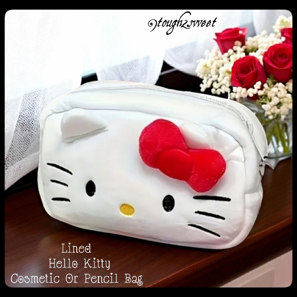 🆕️HELLO KITTY COSMETIC BAG LINED INTERIOR WITH HELLO KITTY FABRIC & POCKET